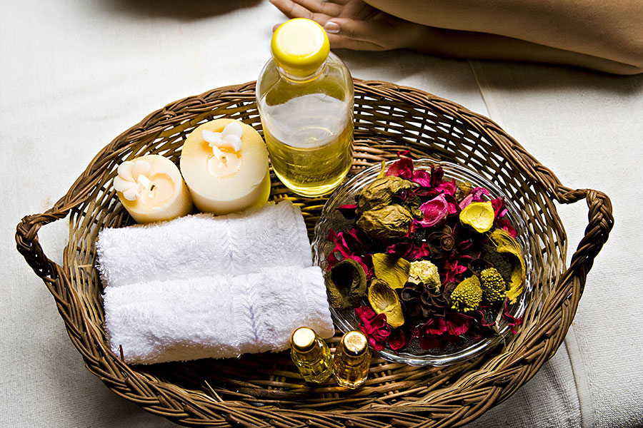 spa tools in a bucket